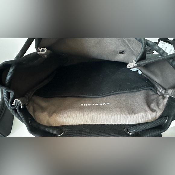 Everlane Modern Canvas Snap Backpack - Picture 4 of 7